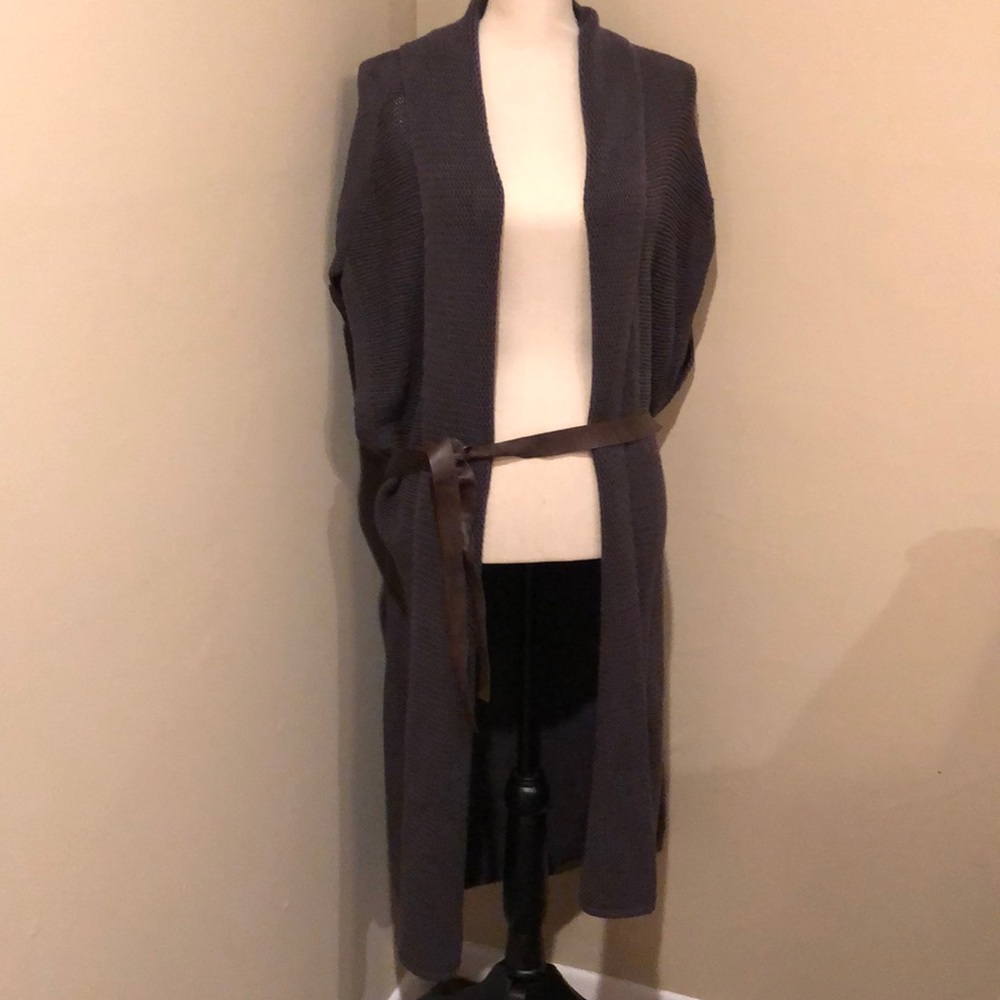 Women’s maxi cardigan with faux leather belt